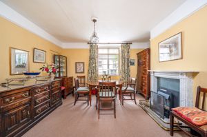 Dining Room- click for photo gallery